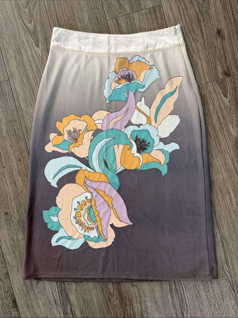 Jane Doe Floral Ombre Pencil Skirt in Pastel Bouquet Sz L